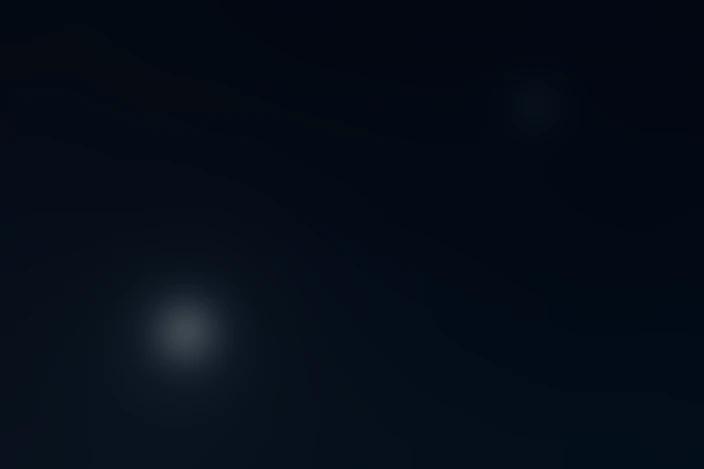 Lumière cendrée photographiée au crépuscule du matin du 11 octobre 2023 depuis le Lavandou